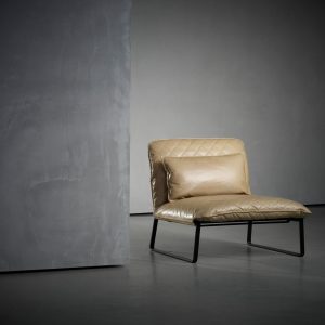 Kekke Armchair